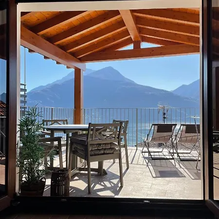 Nyaraló Casa Di Luna - By Lovecomo